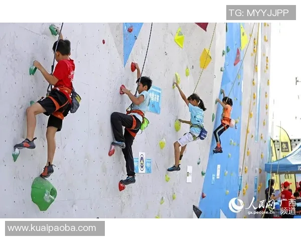 日本队在世界攀岩锦标赛中速度赛展现卓越实力引发广泛关注